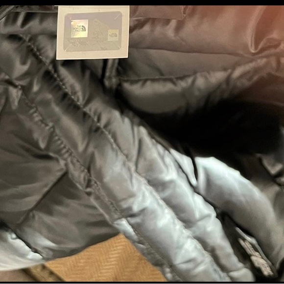 The North Face Mens Nylon Stretch Quilted Jacket Black M - Picture 11 of 12